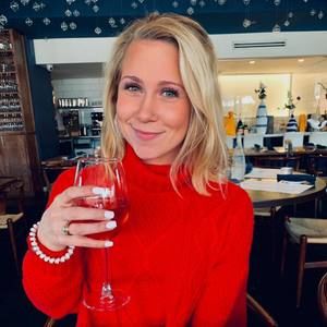 Meet your Posher, Abby